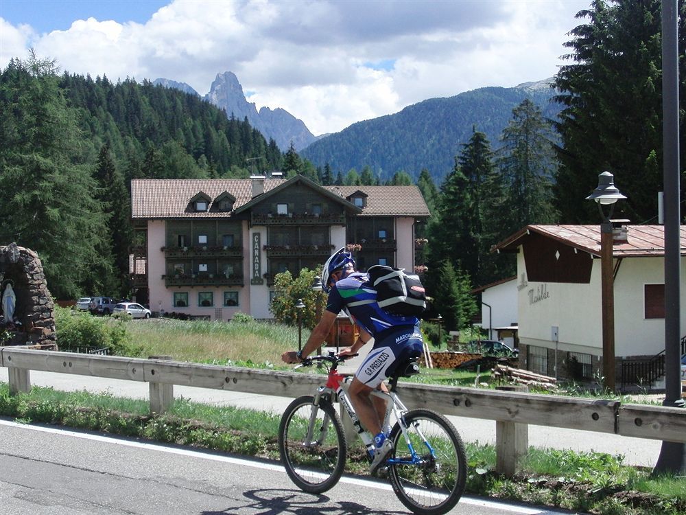 Hotel Canada Predazzo Esterno foto